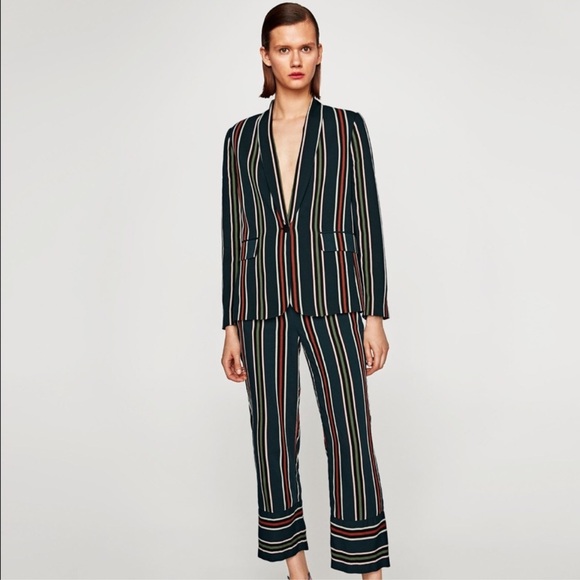 Zara Women Striped Blazer
Chic and sophisticated - Picture 8 of 11